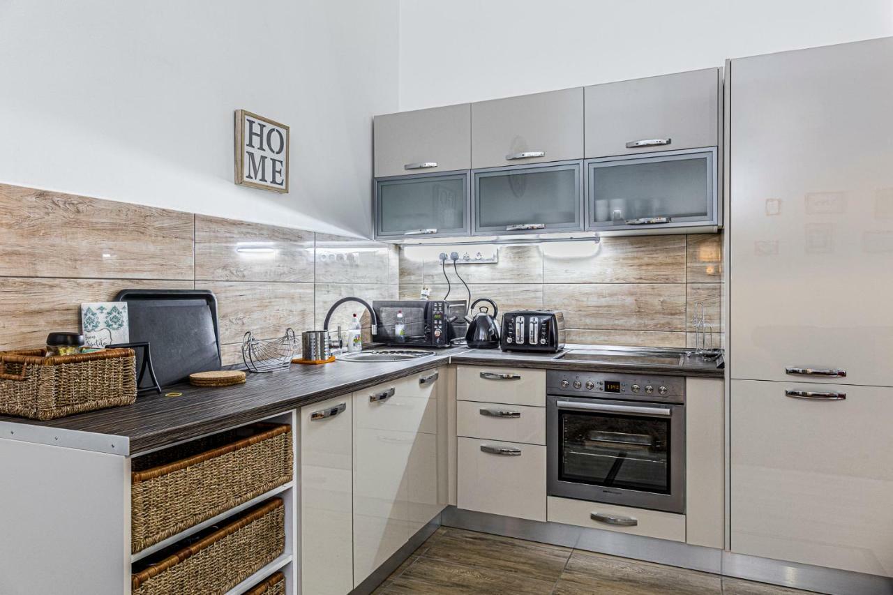 Precious Spot Apartment บูดาเปสต์ ภายนอก รูปภาพ