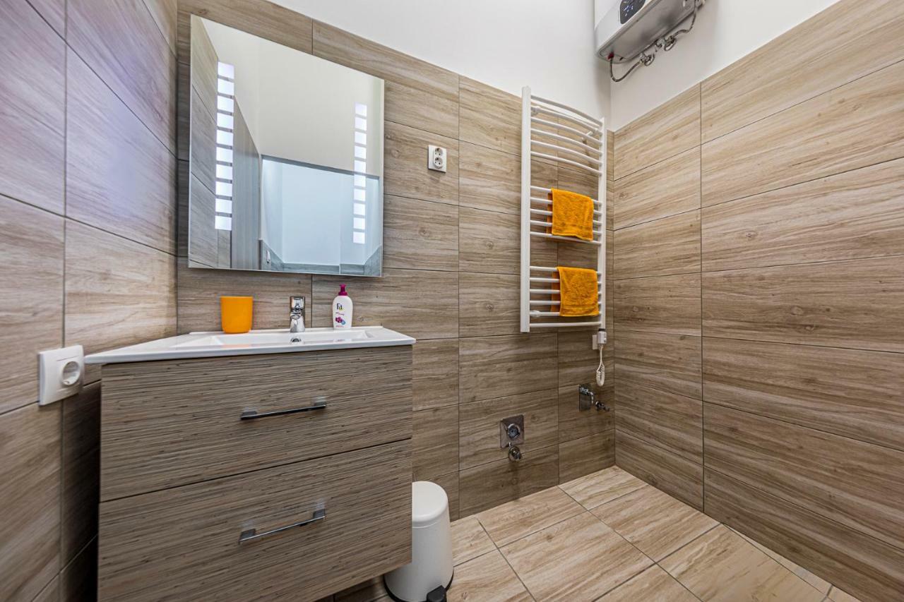 Precious Spot Apartment บูดาเปสต์ ภายนอก รูปภาพ