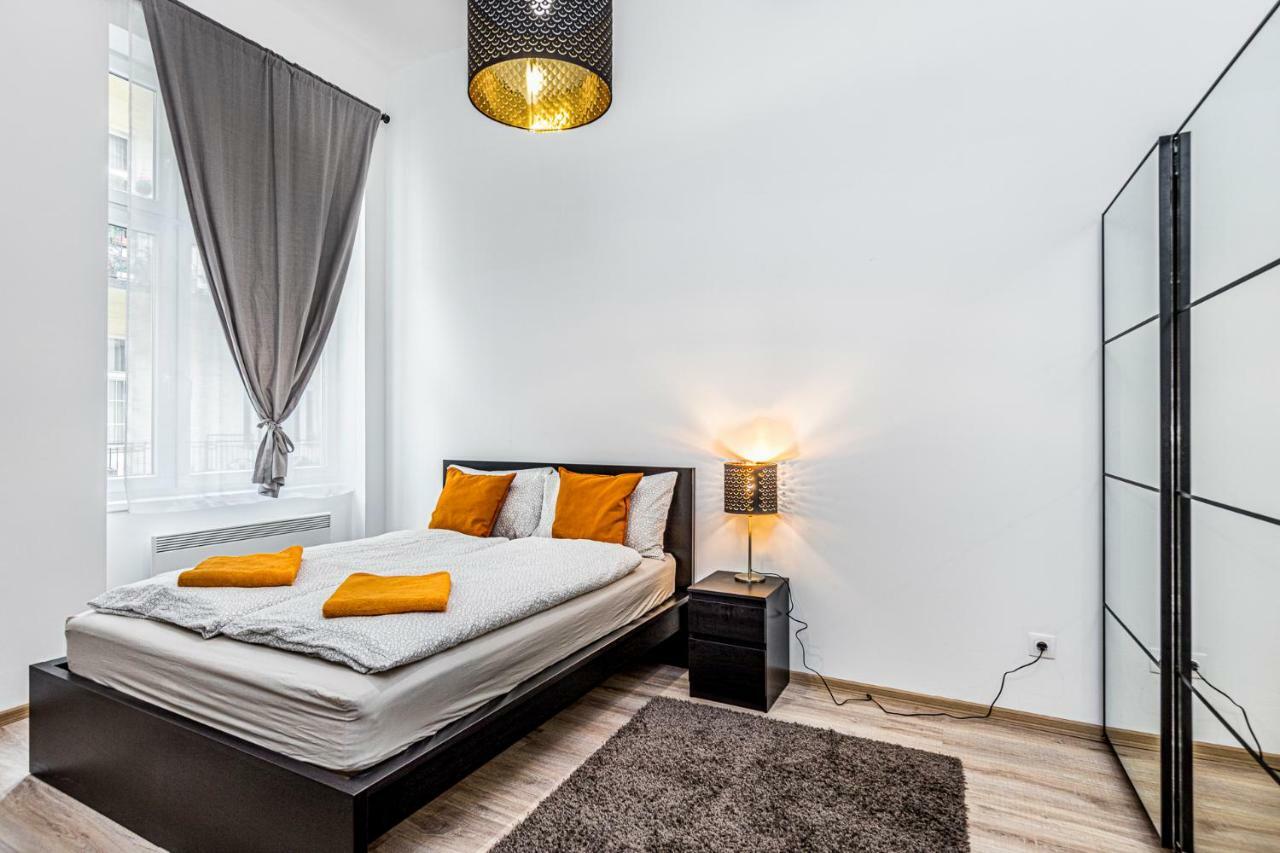 Precious Spot Apartment บูดาเปสต์ ภายนอก รูปภาพ
